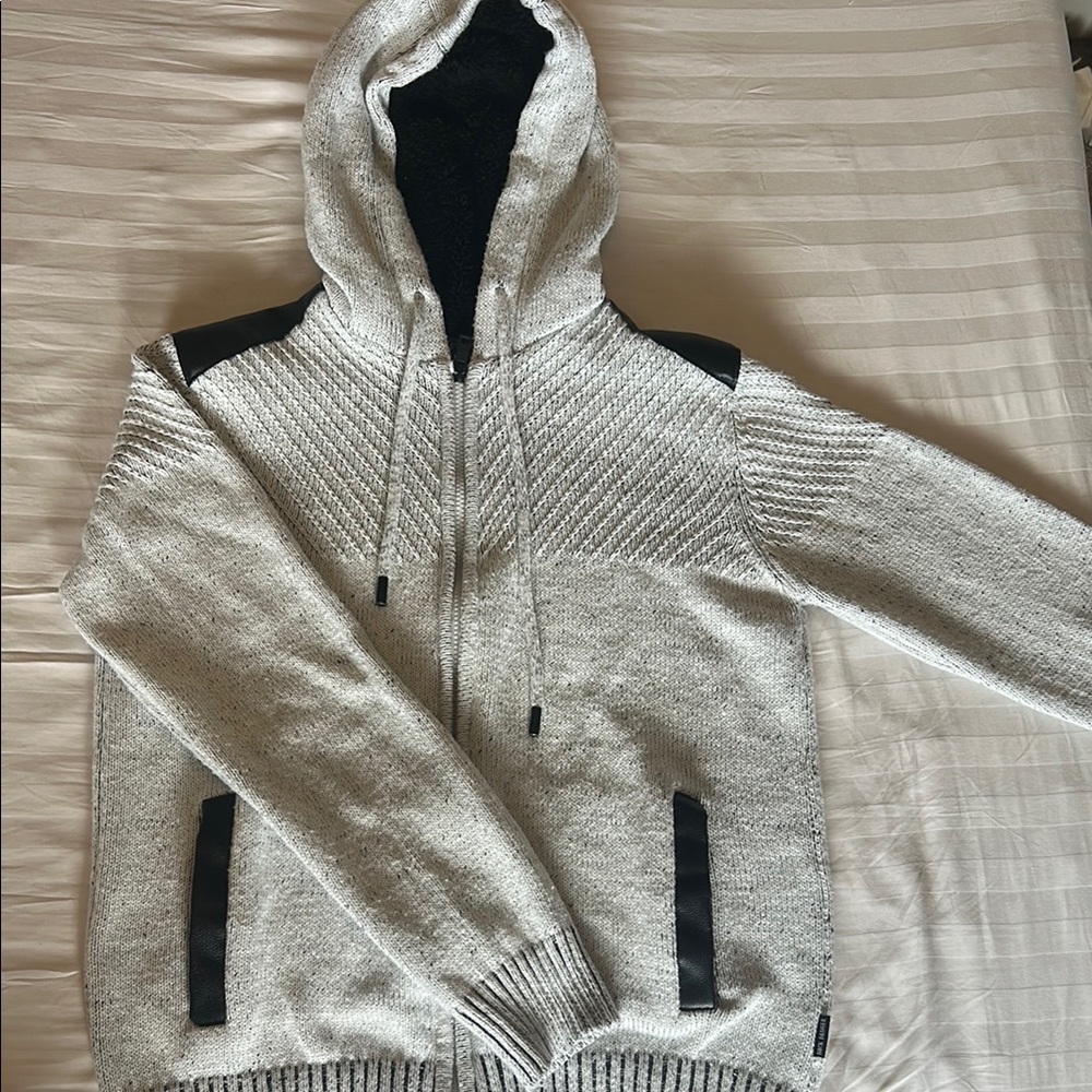 Gray and Black Zip Up Sweater with Quilted Pattern